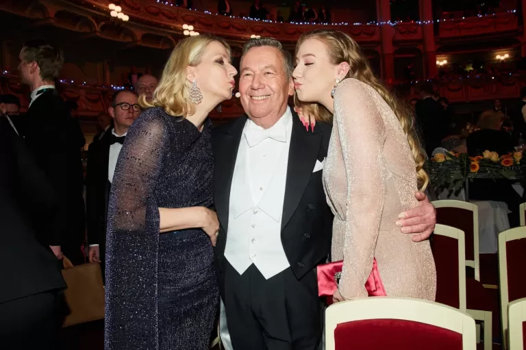 silvia und christina keiler verwandt